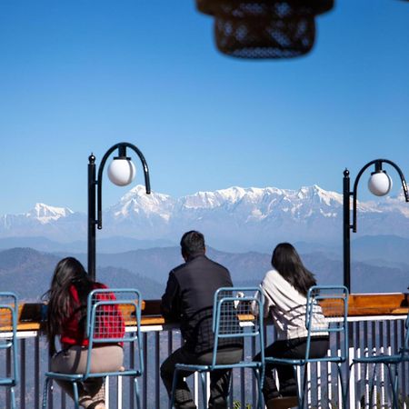 Kasar Himalaya Holiday Resort, Binsar Rd Алмора Экстерьер фото