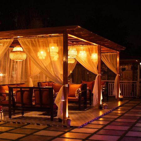 Kasar Himalaya Holiday Resort, Binsar Rd Алмора Экстерьер фото